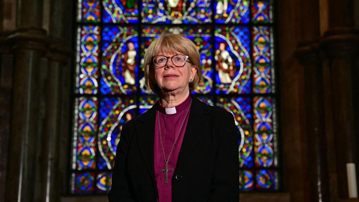 La iglesia anglicana elige a las mujeres como la primera líder espiritual en la historia