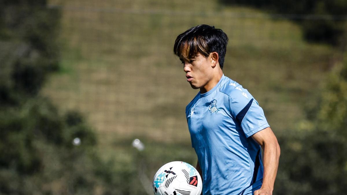 Sorpresa en la Real Sociedad: Kubo se quedó fuera del equipo por lesión