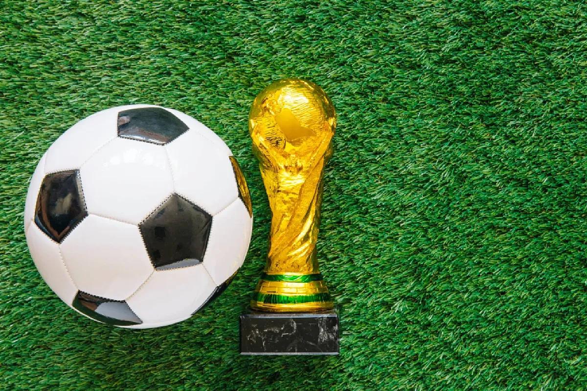 On 11/11 Aliexpress 2025: A sign of world football for 8 Euros, the accident destroys 14 Euros ...