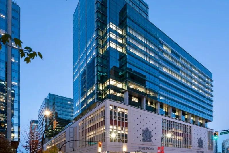 Amancio Ortega compra The Post en Canadá por casi 700 millones |mercado inmobiliario