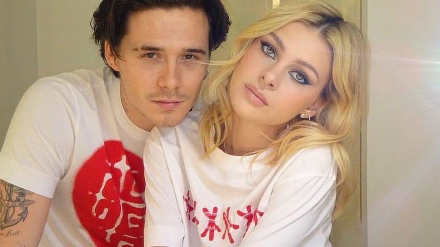 Nicola Peltz compartió una foto desnuda en el baño -